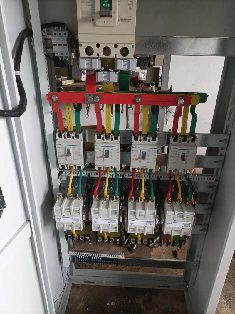 電氣設(shè)備線路故障排除與維修 高低壓成套配電柜的奧秘與實(shí)踐